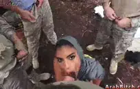 يتم تدمير الأحمق الحلو أو سحقه.