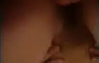 مارست الفرخ الشاب ألينا بعض الجنس العرضي مع رجل بينما كانت ساذجة وخالية من الهموم.