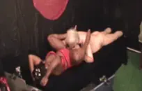 مهارات tianica في اللسان خارج السلسلة ، إنها تنزل على الرجال مثل البطل تلتف شفتيها الرطبة حول هذا الديك الأسود وتمتصه جافًا. إنها تعرف كيف تتعمق في الحلق طوال الليل دون أي شكاوى أو إسكات. هذا هو اللسان القذر الذي لن تنساه على عجل ، ثق بي حبيبي.