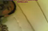 Bbw جبهة تحرير مورو الإسلامية مارس الجنس من قبل الديك الأبيض الكبير في جميع الثقوب لها.