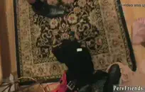 سخيف كس بلدي مع دسار أثناء مشاهدة أشرطة الفيديو الإباحية المفضلة لدي.