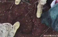 صبي في سن المراهقة يظهر من جسده و cums.